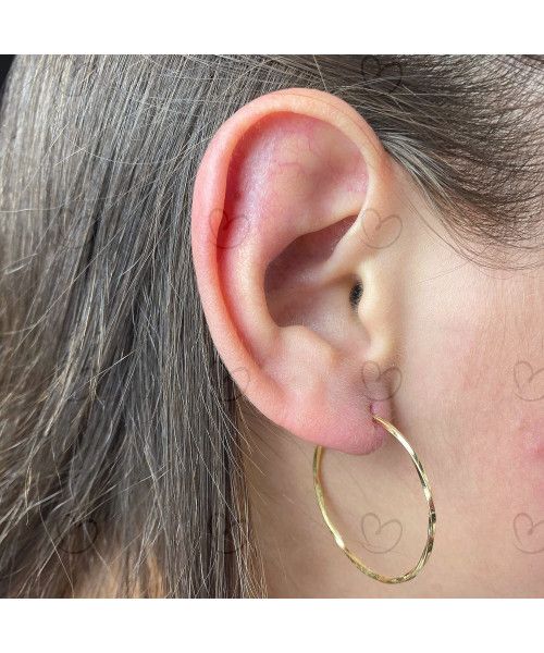 Brinco Argola Redonda Torcida 3,3cm Ouro 18k