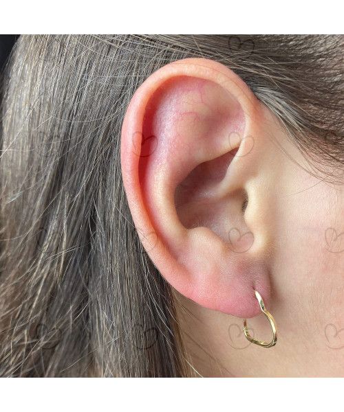 Brinco Argola Coração Torcido 1.7cm Ouro 18k