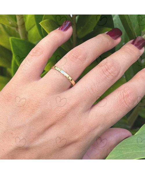Aliança Lisa Fina de 2.50mm Ouro 18k