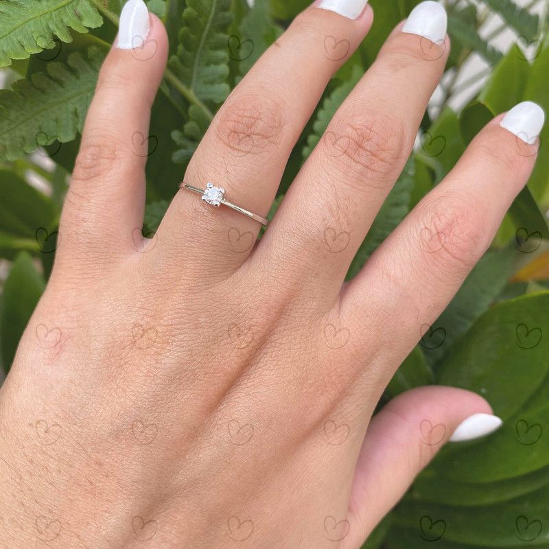 Anel Solitário Clássico com Diamante Natural 3.2mm Ouro Branco 18k