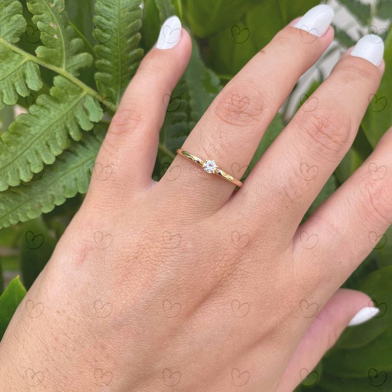 Anel Solitário com Diamante Natural Aro Trabalhado Ouro 18k