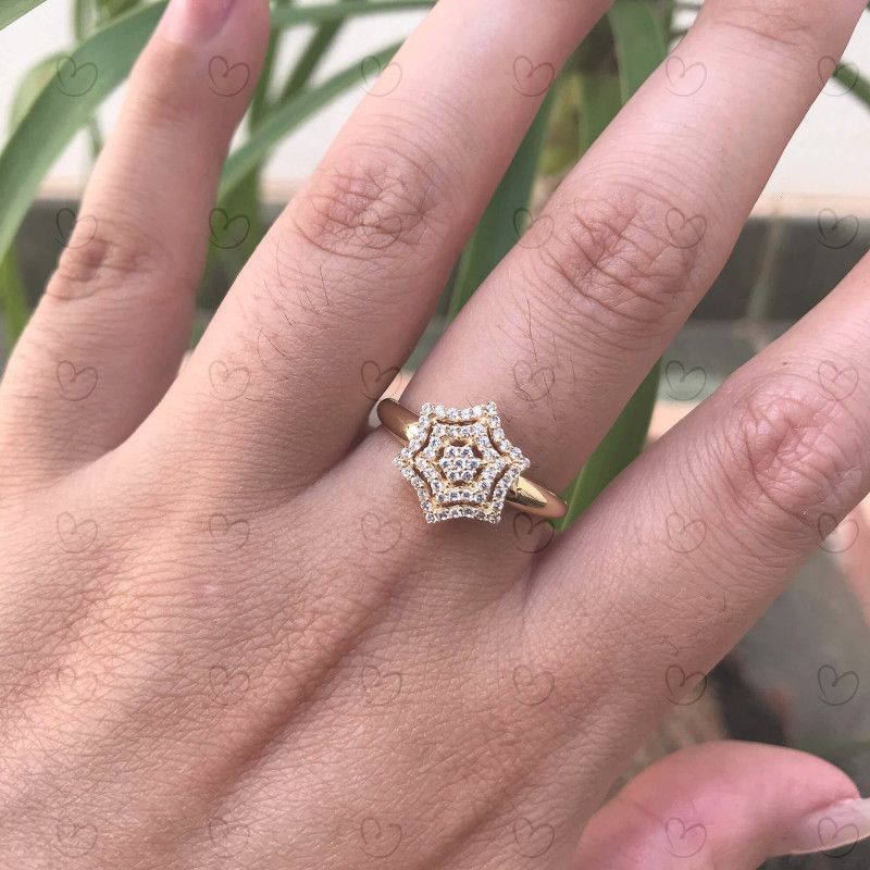 Anel Sextavo Estrela com Pedras de Zircônia Ouro 18k