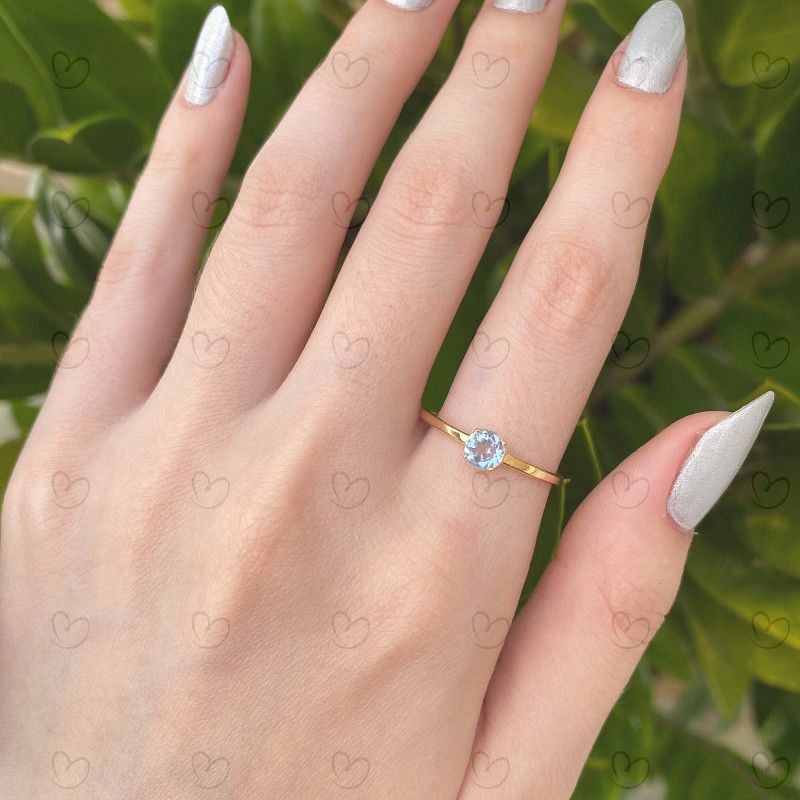 Anel Solitário com Pedra Natural 4.5mm Ouro 18k