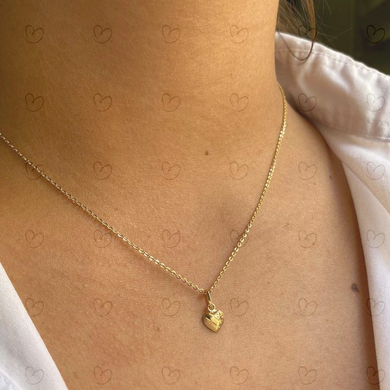 Pingente Coração Pequeno Fosco com Detalhes Diamantado Ouro 18k